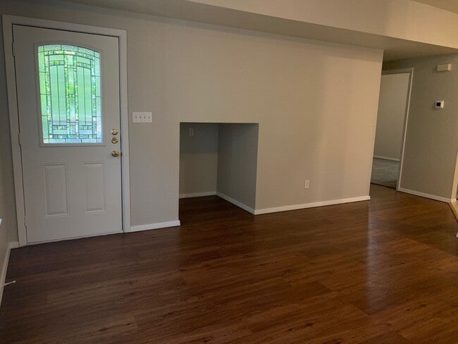 2206 Pennsylvania Ave