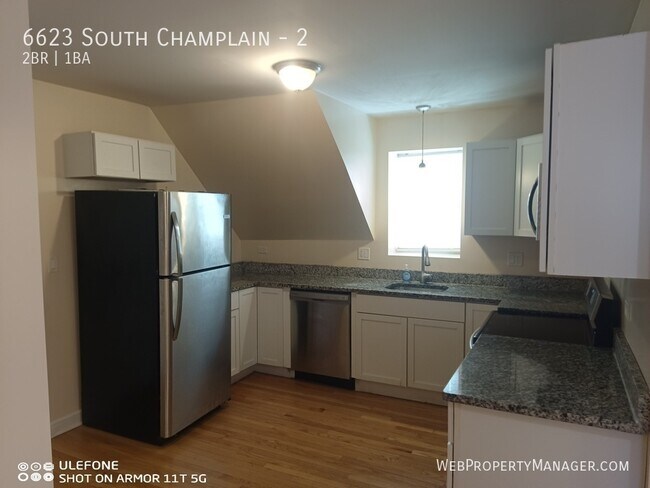 6623 S Champlain Ave in Chicago, IL - Building Photo - Building Photo