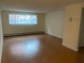 70 Gardner St, Unit 1B in Boston, MA - Building Photo