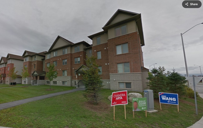 property at 321 Cresthaven Dr