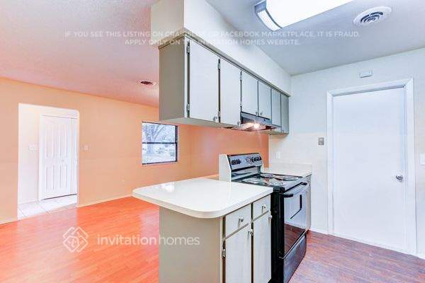 5351 Cypress Dr in Winter Park, FL - Building Photo - Building Photo