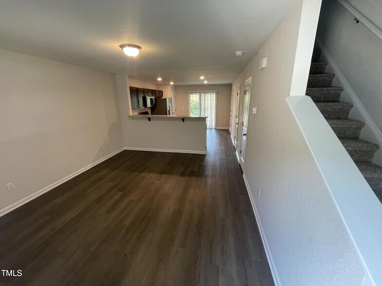 2043 Wiggins Village Dr in Youngsville, NC - Building Photo