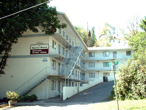 The Morton Street Apartments in Pullman, WA - Building Photo