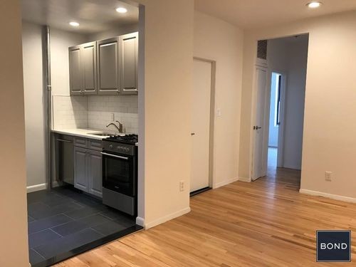 417 E 65th St-Unit -13 in New York, NY - Building Photo