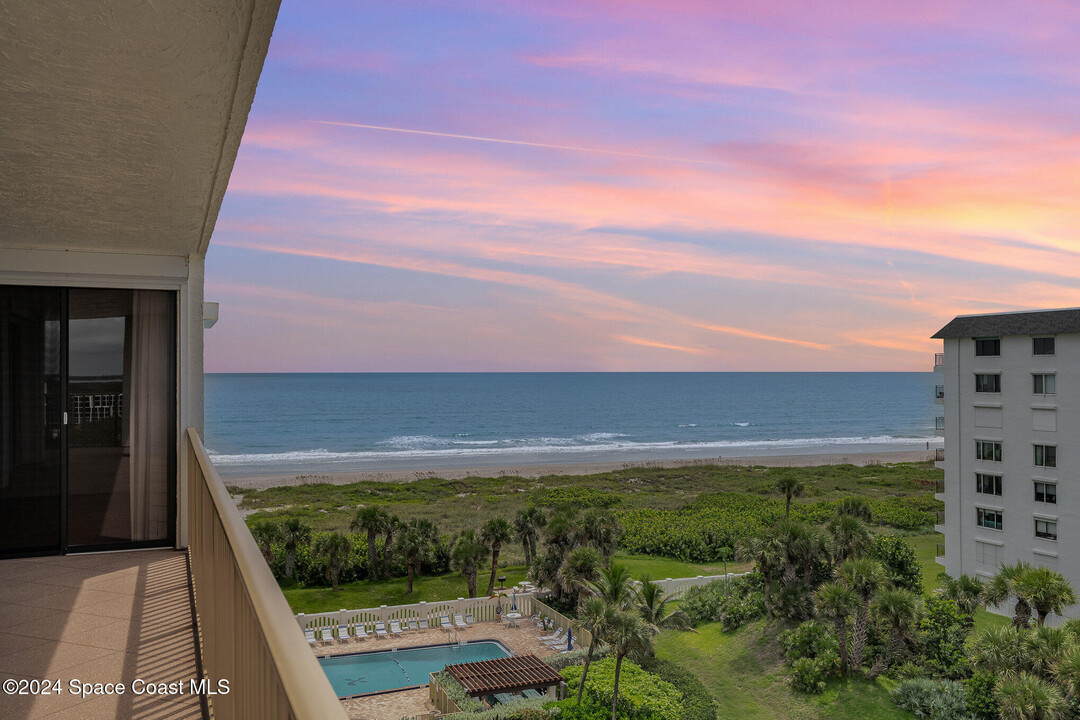 750 N Atlantic Ave in Cocoa Beach, FL - Building Photo