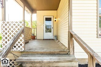 460 S Elm St in Waterloo, IN - Building Photo - Building Photo