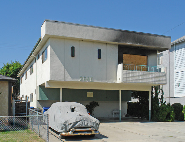 3645 Veteran Ave in Los Angeles, CA - Foto de edificio - Building Photo