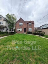56 W Albemarle Ave in Lansdowne, PA - Building Photo