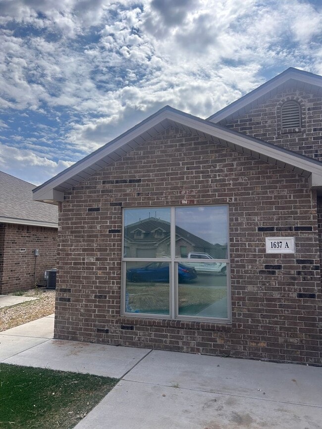 property at 1637 133rd St