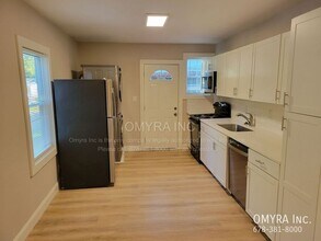 1223 Campbellton Pl SW in Atlanta, GA - Building Photo - Building Photo