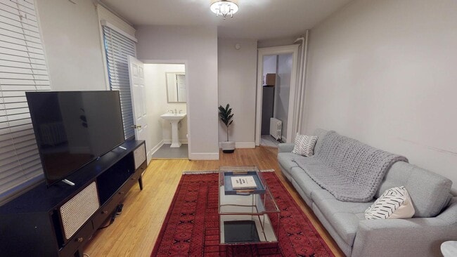 property at 1815 Vernon St NW