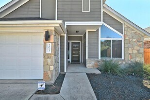 7013 Brick Slope Path in Austin, TX - Building Photo