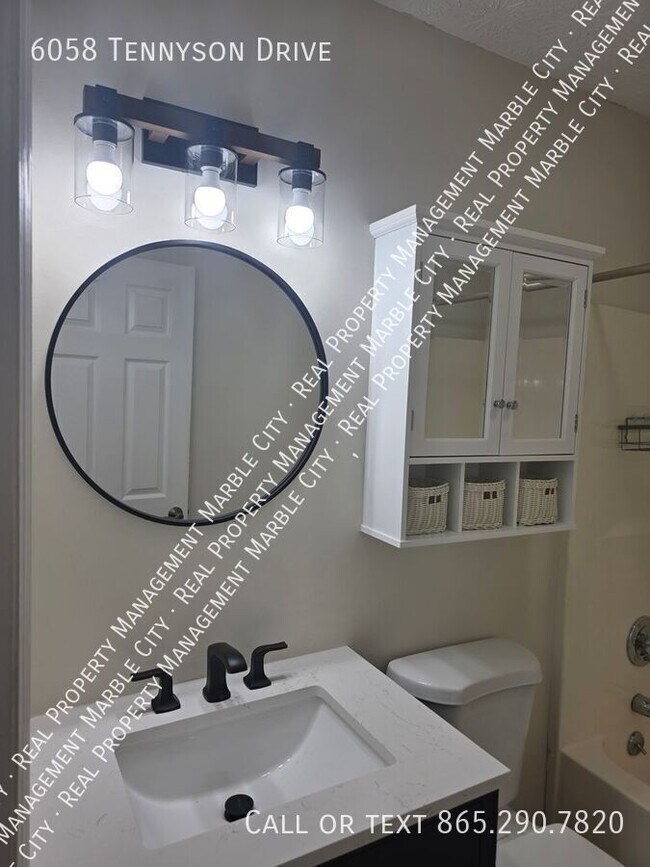 6058 Tennyson Dr in Knoxville, TN - Building Photo - Building Photo