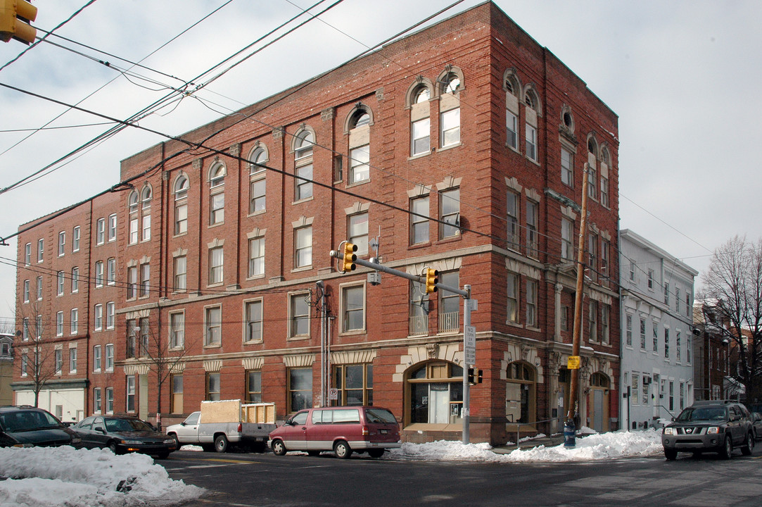 Gordon Ridge Apartments in Allentown, PA - Foto de edificio