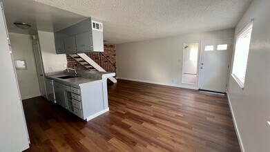 1342 Shawn Dr, Unit #2 in San Jose, CA - Foto de edificio - Building Photo