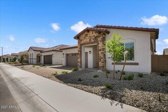 24973 N 172nd Dr in Surprise, AZ - Building Photo - Building Photo
