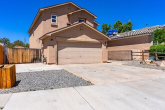 6405 Sonrisa Pl NE in Albuquerque, NM - Building Photo - Building Photo