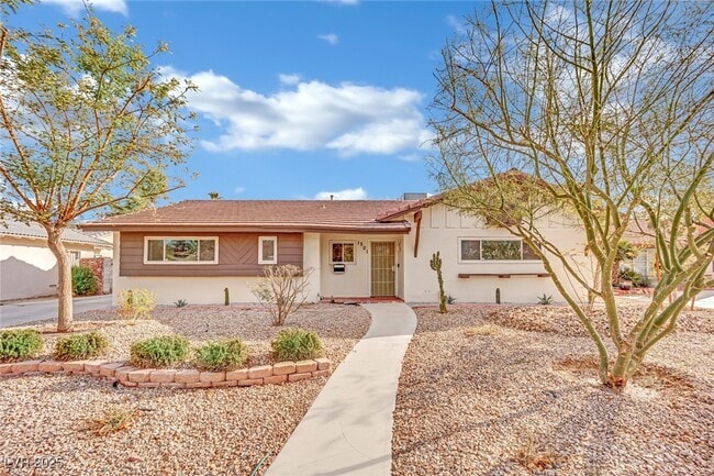 1501 Strong Dr in Las Vegas, NV - Building Photo - Building Photo