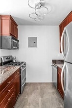 420 E 58th St in New York, NY - Building Photo - Building Photo