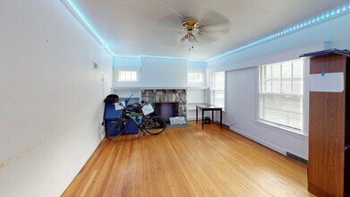 801 E Ann St in Ann Arbor, MI - Foto de edificio - Building Photo