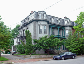 138-140 Pine St Apartments