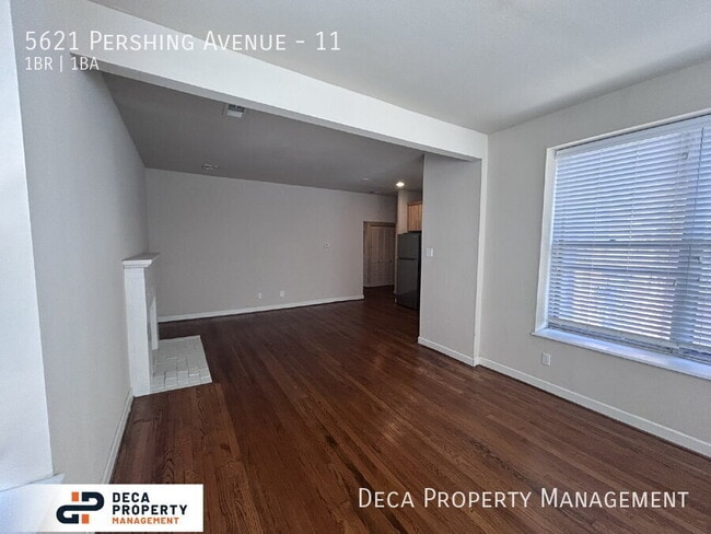 5621 Pershing Ave in St. Louis, MO - Building Photo - Building Photo