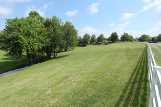 Spring House on the Park in Lexington, KY - Foto de edificio - Building Photo