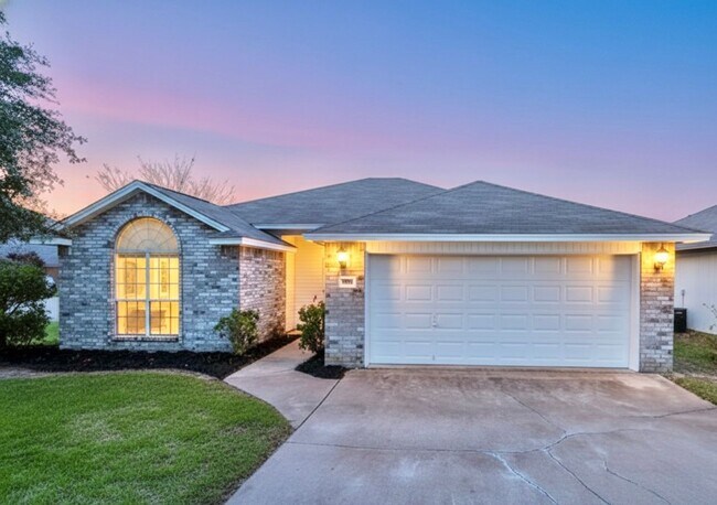 property at 4701 Silver Leaf Ct