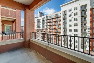 1950 Logan St in Denver, CO - Building Photo - Building Photo