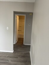1002 Mazatlan Cir, Unit B in Colorado Springs, CO - Foto de edificio - Building Photo