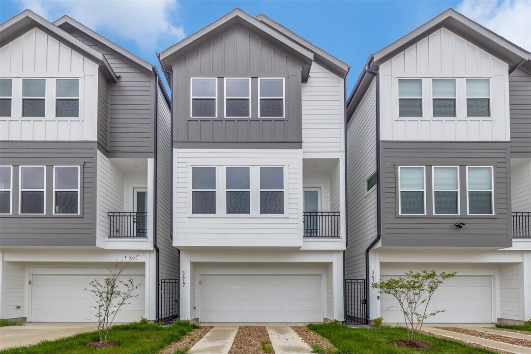 3415 Yellowstone Blvd in Houston, TX - Building Photo