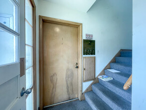 6920 W Center St in Milwaukee, WI - Building Photo - Building Photo