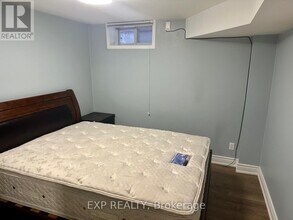 37 Joseph Aaron Blvd in Vaughan, ON - Building Photo - Building Photo