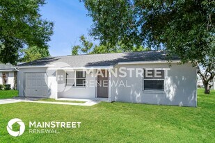 259 Magellan Dr in Kissimmee, FL - Building Photo