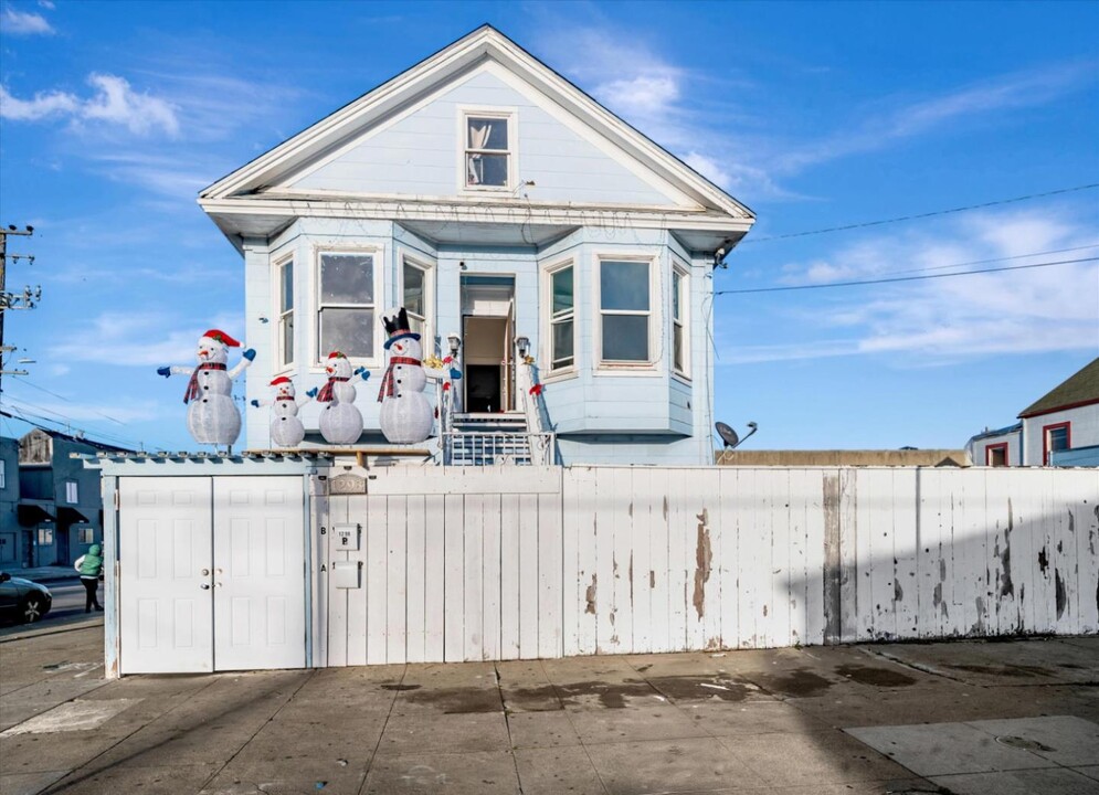 1298 Fitzgerald Ave in San Francisco, CA - Building Photo