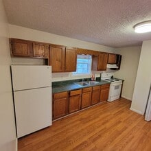 49 Stout St in Cookeville, TN - Building Photo - Building Photo