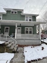 2140-2140 Pond Ave in Scranton, PA - Building Photo