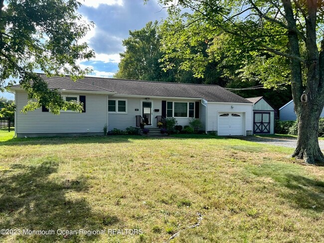 484 Branchport Ave