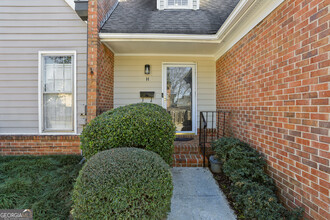 218 Forkner Dr in Decatur, GA - Building Photo - Building Photo