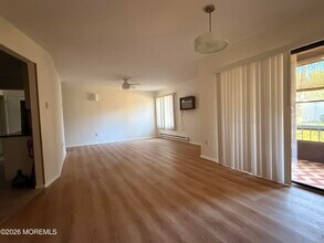 79 Overlook Way in Englishtown, NJ - Building Photo - Building Photo