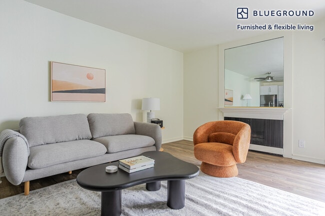 350 E Del Mar Blvd