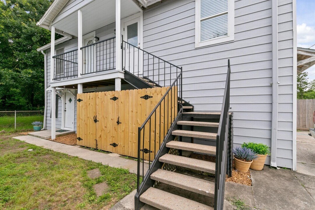 4812 Michaux St in Houston, TX - Building Photo