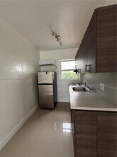 551 NE 61st St in Miami, FL - Building Photo - Building Photo