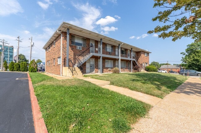 4421 Donovan Ave in St. Louis, MO - Building Photo - Building Photo
