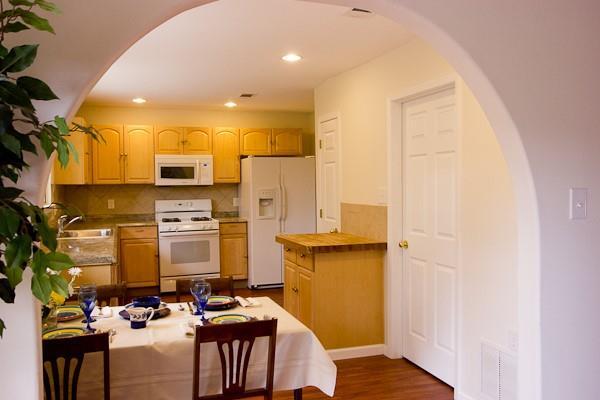 5614 Palo Blanco Ln in Austin, TX - Foto de edificio - Building Photo