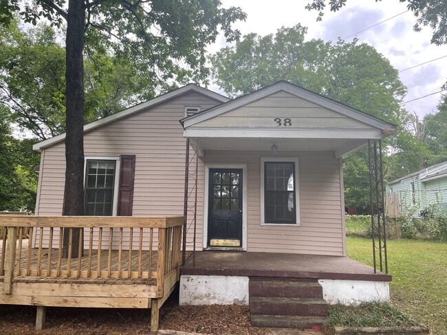 property at 38 Kingsgate Dr