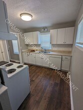 8337 Olive St in Kansas City, MO - Building Photo - Building Photo