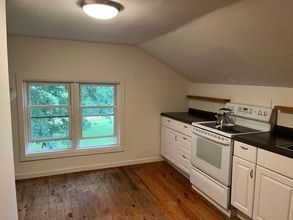 1020 Poole Rd in Westminster, MD - Building Photo - Building Photo