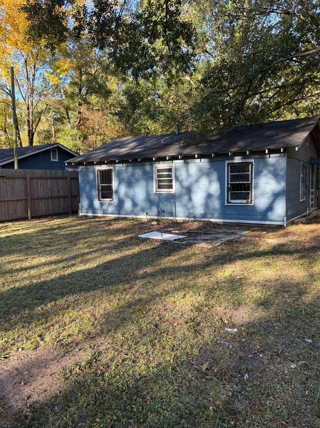 1008 S 3rd St in Monroe, LA - Building Photo - Building Photo