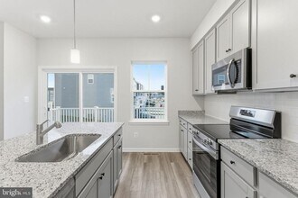 410 18th Ave in Ranson, WV - Building Photo - Building Photo